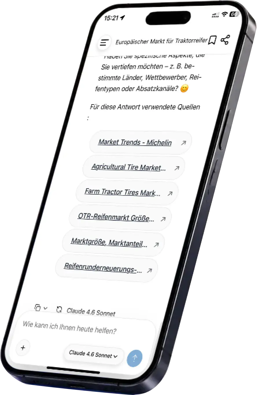 KI Cockpit Mobile App auf einem iPhone mit Chat-Antwort und verwendeten Quellen